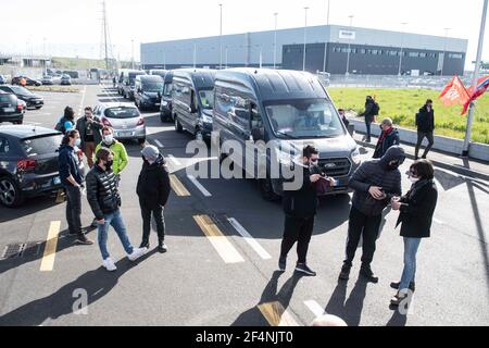 March 22 2021 Castegnato Brescia Italy A long line of Amazon Prime vans are blocked from leaving the Castegnato sorting center. About 40 000 of the online shopping giant s logistical workers are holdi...