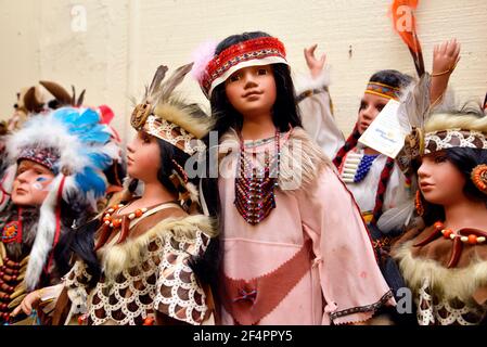 Souvenirs are offered at The Thing on Interstate 10 between Benson and Willcox, Arizona, USA. Stock Photo