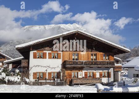geography / travel, Germany, Bavaria, Grainau, houses in the winter in Grainau, Upper Bavaria, Souther, Additional-Rights-Clearance-Info-Not-Available Stock Photo