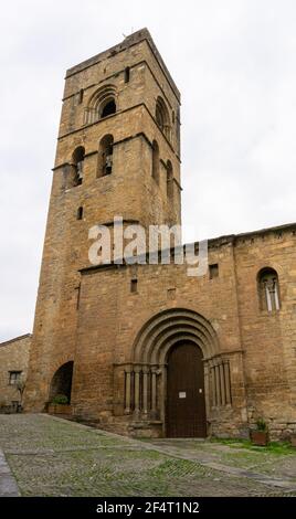 A view of the Santa Maria parroquial church in Ainsa in the Spanish Pyrenees Stock Photo