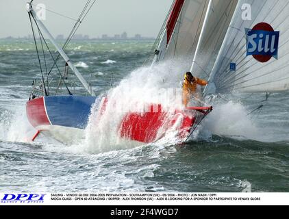 SAILING - VENDEE GLOBE 2004-2005 PREPARATION - SOUTHAMPTON (UK) - 05/2004 - PHOTO : JON NASH / DPPI IMOCA CLASS - OPEN 60 AT RACING / SKIPPER : ALEX THOMSON (UK) - ALEX IS LOOKING FOR A SPONSOR TO PARTICIPATE TO VENDEE GLOBE Stock Photo