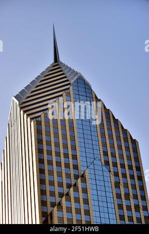 The top of Two Prudential Plaza in Chicago, a 64-story skyscraper that was built in 1990. Stock Photo