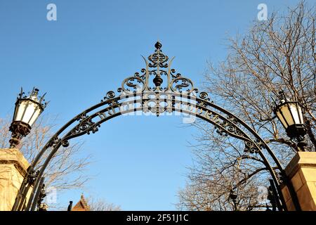 Chicago, Illinois, USA. Arch entrance to Hull Court on the campus of the University of Chicago. Stock Photo