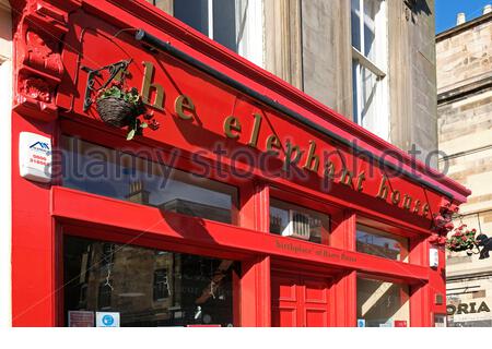 The Elephant House Cafe, King George IV bridge, reputedly where author JK Rowling wrote some of the Harry Potter books, Edinburgh, Scotland Stock Photo