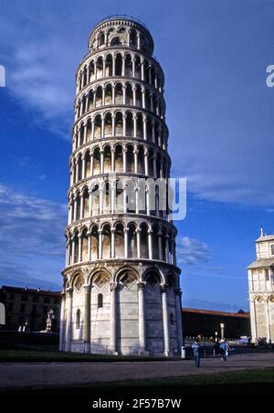 Leaning  Tower of Pisa, Italy