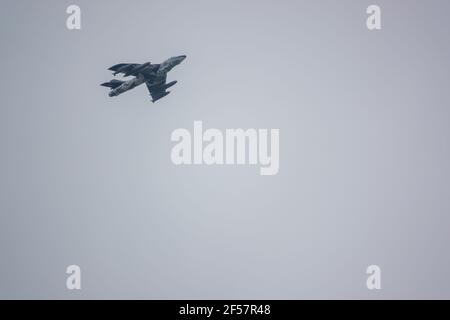 ZZ191 (ex G-HHAD, G-BWFS, J-4058) F.58 hawker hunter jet fighter in low level flight, grey sky Stock Photo