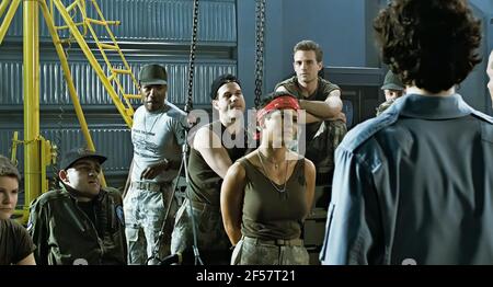 JENETTE GOLDSTEIN, SIGOURNEY WEAVER, ALIENS, 1986 Stock Photo - Alamy