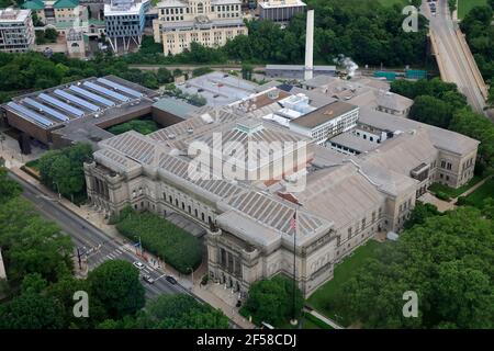 Aerial view of Carnegie Museum of Nature History with Carnegie Museum of Art at left and Carnegie Mellon University in the background.Pittsburgh.PA.USA Stock Photo