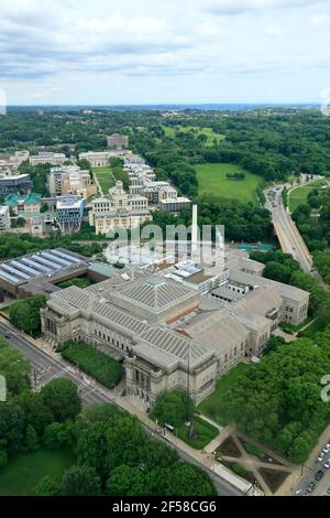 Aerial view of Carnegie Museum of Nature History with Carnegie Museum of Art at left and Carnegie Mellon University in the background.Pittsburgh.PA.USA Stock Photo