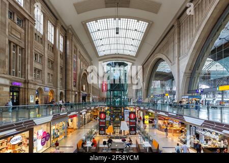 Leipzig, Germany - August 19, 2020: Leipzig main railway station Hauptbahnhof Hbf Deutsche Bahn DB hall shops in Germany. Stock Photo