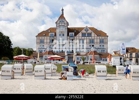 geography / travel, Germany, Mecklenburg-West Pomerania, Baltic Sea spa resort Kuehlungsborn, beach, h, Additional-Rights-Clearance-Info-Not-Available Stock Photo
