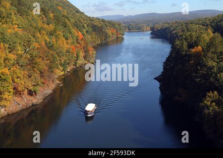 geography / travel, USA, Massachusetts, Mohawk Trail, view from French King Bridge, Connecticut Rive, Additional-Rights-Clearance-Info-Not-Available Stock Photo