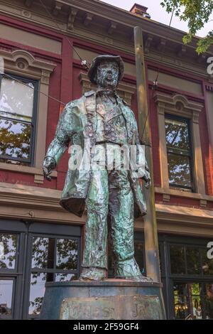 geography / travel, Canada, Vancouver, Gastown, Gassy Jack, bronze statue of the founder of the city J, Additional-Rights-Clearance-Info-Not-Available Stock Photo