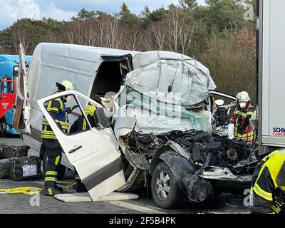 Neuendettelsau, Germany. 25th Mar, 2021. Rescue workers are at the scene of the accident on the A6. Two occupants of a van were fatally injured in a rear-end collision at the end of a traffic jam on the A6 on Thursday. Credit: -/vifogra/dpa/Alamy Live News Stock Photo