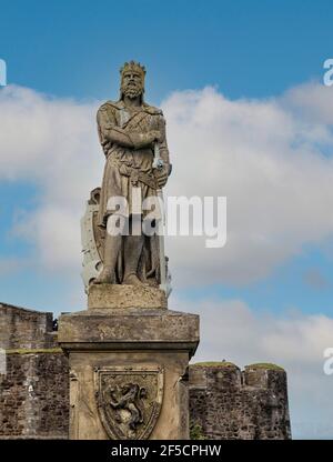 Statue of Robert the Bruce (Robert I) at Stirling castle in Scotland.  Robert I (11 July 1274 – 7 June 1329), popularly known as Robert the Bruce was Stock Photo