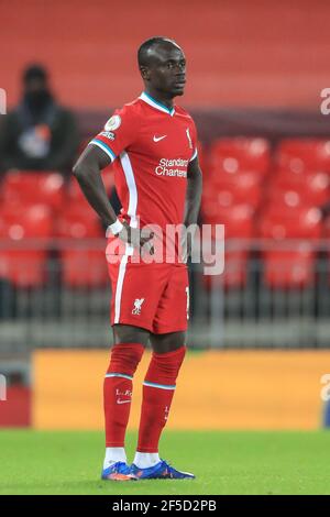 Liverpool FC 18/19 Sadio MANÉ 10  Sadio Mane will wear the No.10 shirt for LFC for the 18/19 season