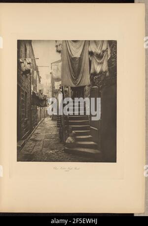 Close No. 193 High Street. Thomas Annan (Scottish,1829 - 1887) Stock Photo