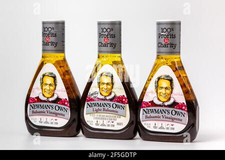 ST. PAUL, MN,USA - MARCH 23, 2021 - Newman's Own Salad Dressing containers and trademark logo. Stock Photo