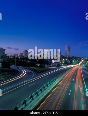 2003 HISTORICAL INTERSTATE 40 BUSINESS LOOP DOWNTOWN SKYLINE WINSTON SALEM NORTH CAROLINA USA Stock Photo