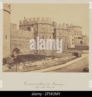 Henry VIII gateway of Windsor Castle, Windsor, England Stock Photo - Alamy