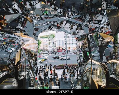 Tokyo, Japan - Tokyu Plaza Omotesando Harajuku. Distinctive mirrored entrance known as the kaleidoscope. Stock Photo