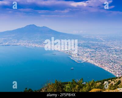 Panoramic view of Castellammare and Torre Annunziata di Stabia bay with mount Vesuvius in background, Naples, Italy Stock Photo