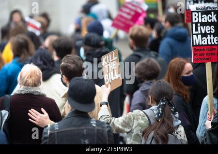 MANCHESTER, UK The 'Kill The Bill' protest in St Peter's Square in Manchester city centre on Saturday 27th March 2021. (Credit: Pat Scaasi | MI News) Credit: MI News & Sport /Alamy Live News