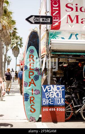 Venice Beach surf and bike shop Los 