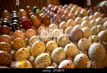 Prague. 27th Mar, 2021. Photo taken on March 27, 2021 shows Easter eggs in the village of Cisovice, Czech Republic. Local women in the countryside like to paint Easter eggs before the holiday and give them to others as gifts. Credit: Dana Kesnerova/Xinhua/Alamy Live News Stock Photo