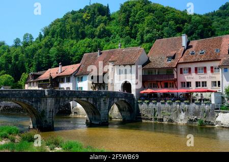 Saint-Ursanne, district of Porrentruy, Johann-Tor, St-, , St-, St-, bridge and Porte St. Jean with river Doubs, Hirstorische Kleinstadt, canton Jura Stock Photo