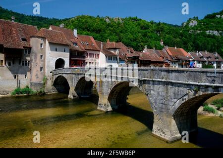 Saint-Ursanne, district of Porrentruy, Johann-Tor, St-, , St-, St-, bridge and Porte St. Jean with river Doubs, Hirstorische Kleinstadt, canton Jura Stock Photo