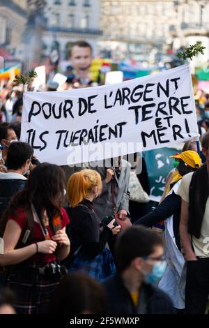 Paris, France. 28th Mar, 2021. Demonstration called by several NGOs and unions for a 'true' law on climate, on March 28, 2021 in Paris, France. Photo by Pierrick Villette/Avenir Pictures/ABACAPRESSS.COM Credit: Abaca Press/Alamy Live News Stock Photo
