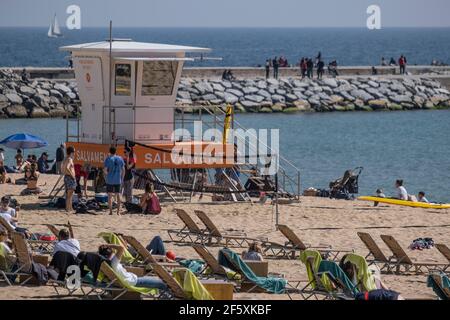 Barcelona, Spain. 28th Mar, 2021. View of a new watchtower for beach lifeguards that replace the traditional raised chairs on the beach at the coast of Barcelona.Barcelona's beaches kick off the new 2021 beach season with the deployment of 21 new watchtowers for beach lifeguards that replace traditional raised chairs. (Photo by Paco Freire/SOPA Images/Sipa USA) Credit: Sipa USA/Alamy Live News Stock Photo