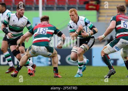 Leicester, UK. 20th Mar, 2021. LEICESTER, ENGLAND. MARCH 28TH: Philip van der Walt of Newcastle Falcons takes on Joe Heyes during the Gallagher Premiership match between Leicester Tigers and Newcastle Falcons at Welford Road, Leicester on Sunday 28th March 2021. (Credit: Chris Lishman | MI News) Credit: MI News & Sport /Alamy Live News Stock Photo