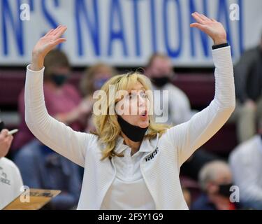 Memphis Vs Rice Memphis, TN, USA. 28th Mar, 2021. Rice forward, Lauren Schwartz (15 ...
