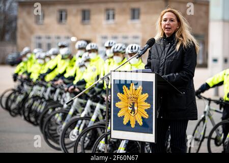 Berlin, Germany. 29th Mar, 2021. Barbara Slowik, Chief of Police in Berlin, speaks during a press conference of the Berlin Police to present the new bicycle lanes in front of the Olympic Stadium. Credit: Fabian Sommer/dpa/Alamy Live News Stock Photo