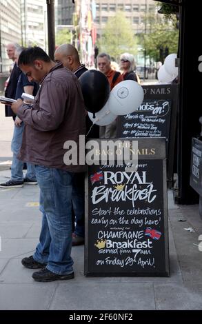 21 April 2011. London, England. A pub sign near Buckingham Palace offering 'Royal Breakfast' in the run up to Catherine Middleton's marriage to Prince Stock Photo