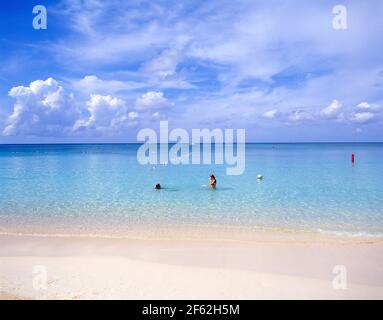 Seven Mile Beach, West Bay, Grand Cayman, Cayman Islands, Greater Antilles, Caribbean Stock Photo