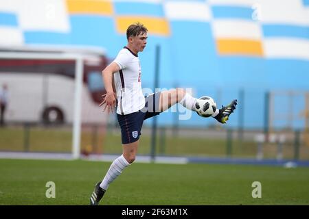 Cardiff, UK. 29th Mar, 2021. Callum Doyle of England in action. U18 Football international match, Wales v England, at the Leckwith stadium in Cardiff, South Wales on Monday 29th March 2021. Editorial use only. pic by Andrew Orchard/Andrew Orchard sports photography/Alamy Live News Credit: Andrew Orchard sports photography/Alamy Live News Stock Photo
