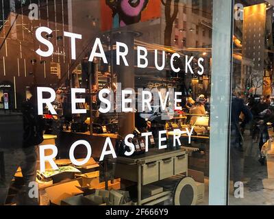 Chicago, USA. 21st Nov, 2019. The Starbucks Reserve Roastery Chicago is the world's largest Starbucks located on the corner of N. Michigan Avenue and Erie Street in Chicago, Illinois on November 21, 2019. The venue also serves alcohol and is five-stories tall and covers 35,000 square feet. (Photo by Samuel Rigelhaupt/Sipa USA) Credit: Sipa USA/Alamy Live News Stock Photo