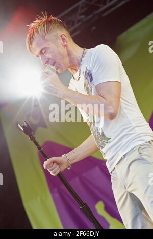 Kajagoogoo singing live at The Midlands Festival in  2010 Stock Photo