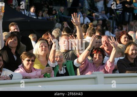 Senior Golf Royal Troon 2008, Ayrshire, Scotland UK. Crowds on the course Stock Photo