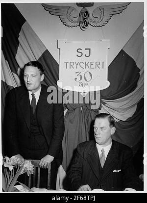 State Railways, SJ Printing in TomTeBoda celebrates 30 years anniversary. SJ Director General Erik Upmark keeps speeches to the staff from the ticket and form office. Stock Photo