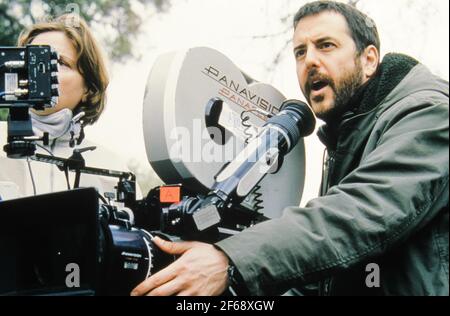 Director Mark Romanek, 'One Hour Photo' (2002). Photo Credit: Francois Duhamel/Fox Searchlight Pictures/THA. File Reference # 34082-1281THA Stock Photo