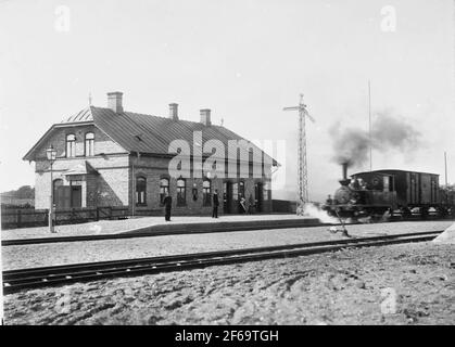 Trolleholm station. Helsingborg - Hässleholm's railway, HHJ Lok 22 "Röstånga", former Klippan-voting rail, Krj Lok 2 "Röstånga", on in detail. Stock Photo