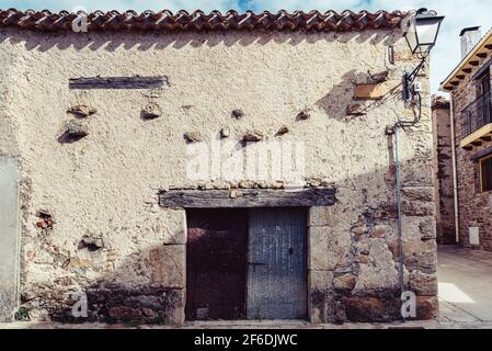 Old abandoned house in the village of Horcajuelo de la Sierra in Madrid Stock Photo