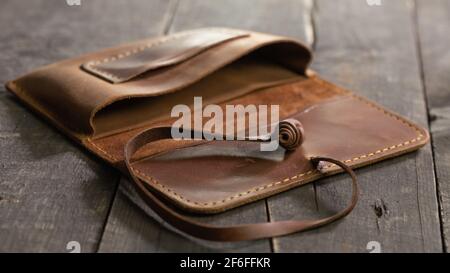 leather tobacco pouch diy Leather Tobacco Pouch