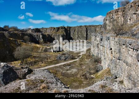 Rock Climbing, Horse Shoe Quarry. The Peak District. Sports Climbs. Outdoor Adventure. Stock Photo