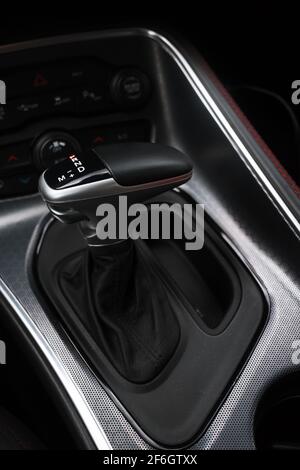 A 2016 Dodge Challenger RT With Aluminum inserts And Black Leather Automatic Gearstick Stock Photo