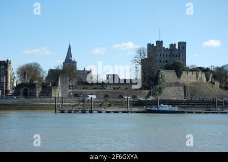 Rochester Cathedral and Rochester Castle, River Medway Stock Photo